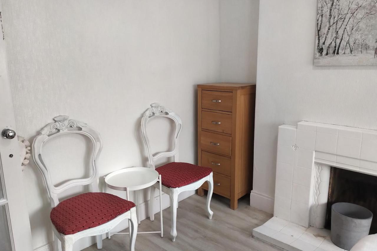 Aunty Katie'S House, Ni Tourist Board Certified With Free Continental Breakfast Apartment Belfast Exterior photo