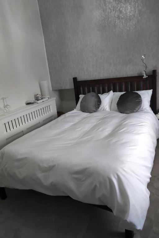 Aunty Katie'S House, Ni Tourist Board Certified With Free Continental Breakfast Apartment Belfast Exterior photo